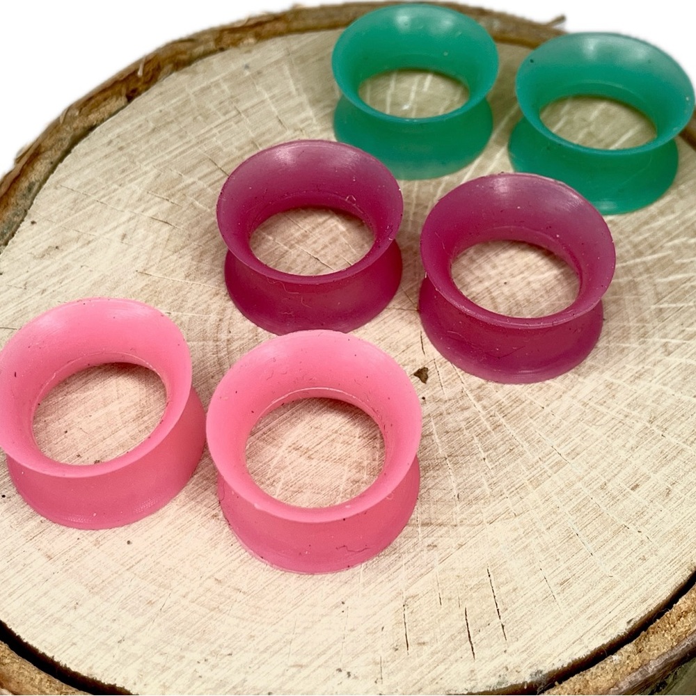Set of 3 rubber tunnel gauge earrings